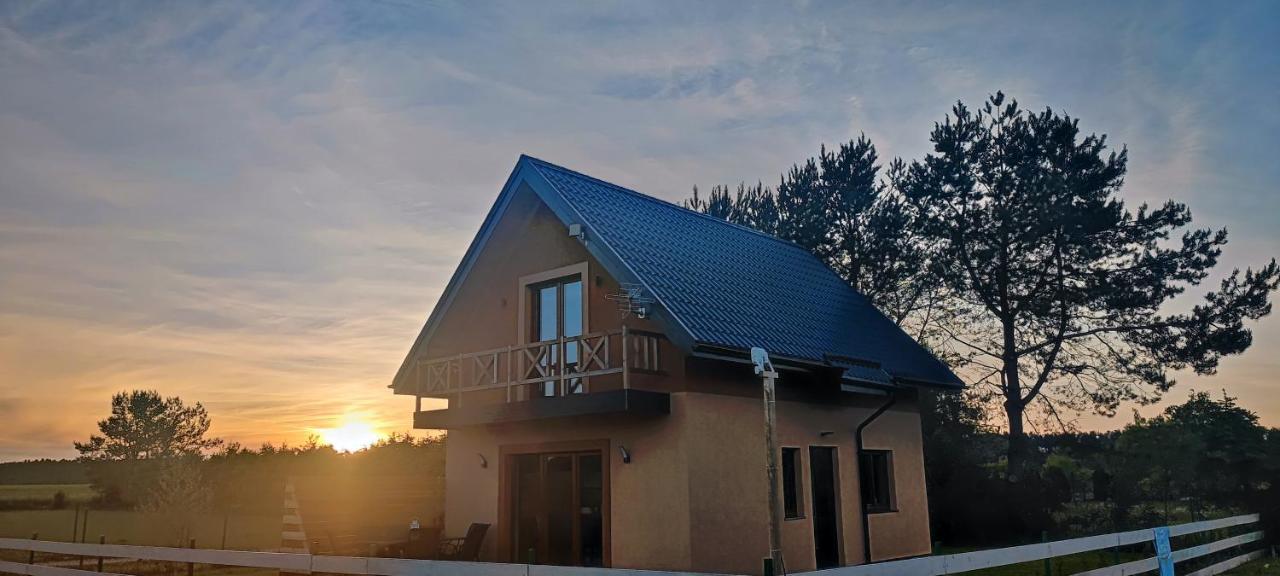 Zakatek Ciszy. Villa Sluchowo Екстериор снимка
